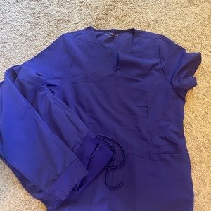Mandala scrubs size large top large jogger bottoms